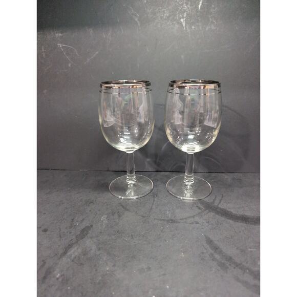 Silver Rimmed Wine Glasses, Set of 2, Vintage Stemware, Midcentury 10 Oz Barware - Picture 3 of 9